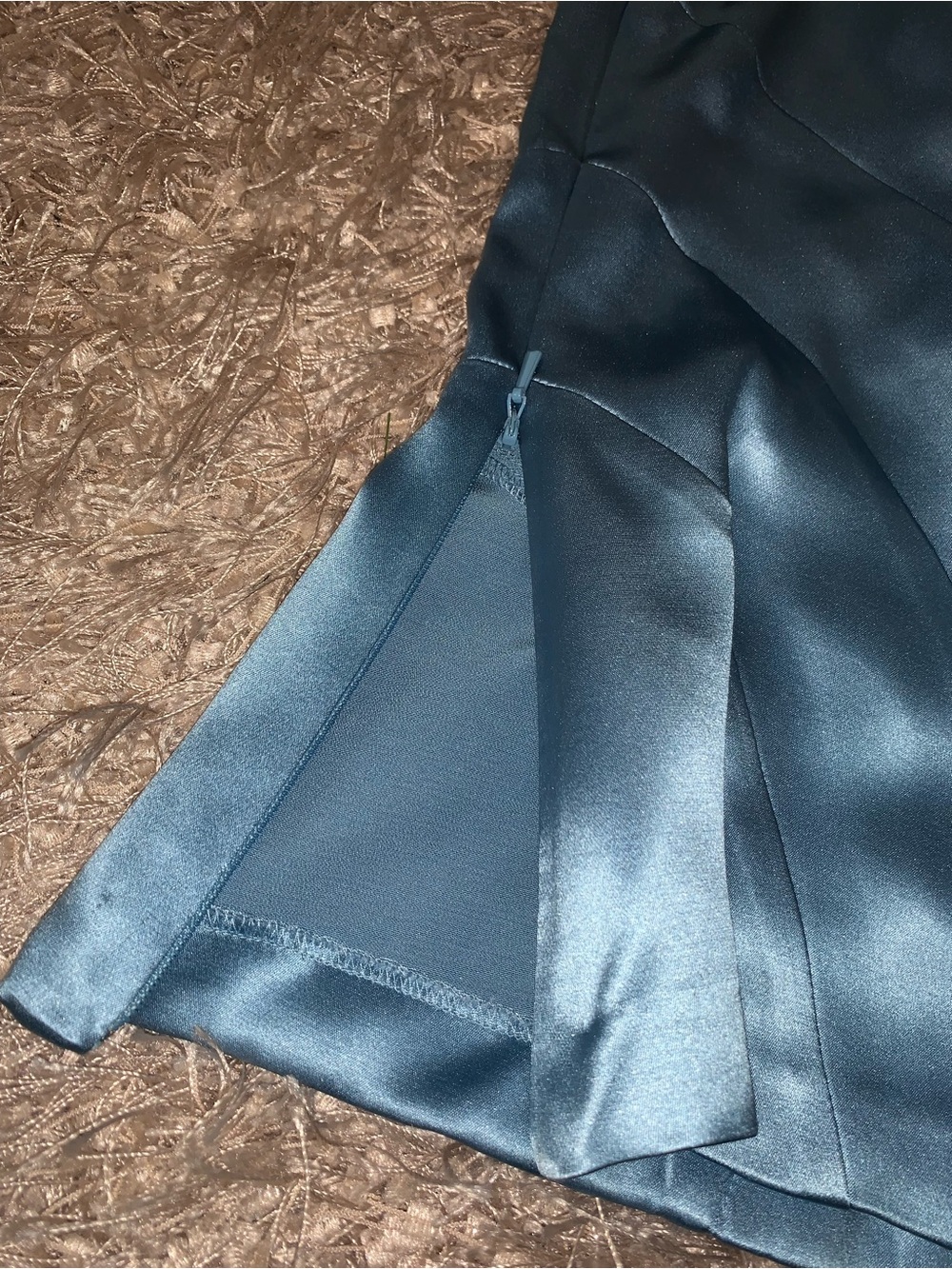 3 for $30 ⚡️ Jones New York Satin V-Neck Tank Top in Blue 100% Silk size 8 - Picture 4 of 7